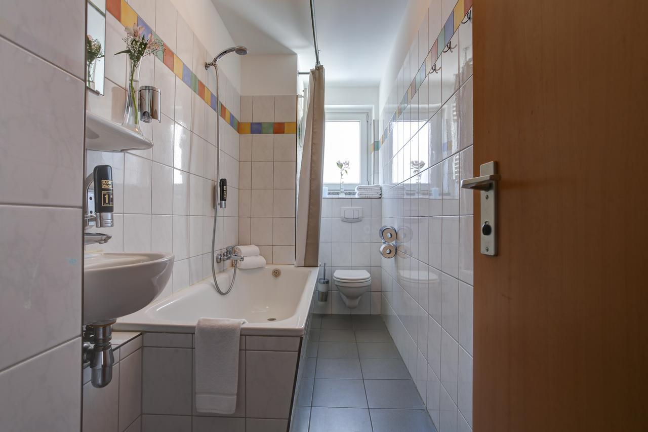 Boardinghouse Mundsburg Aparthotel ฮัมบูร์ก ภายนอก รูปภาพ