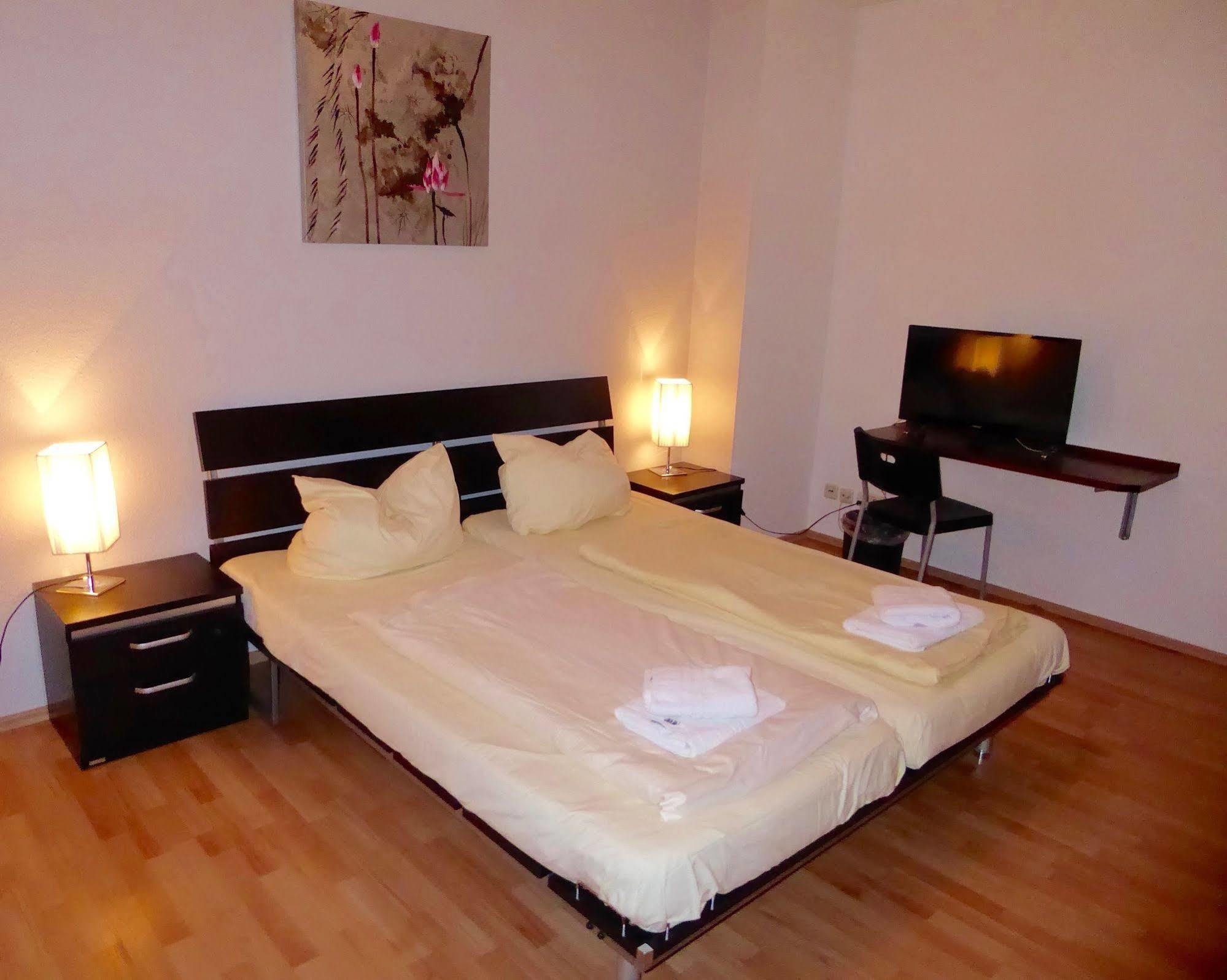 Boardinghouse Mundsburg Aparthotel ฮัมบูร์ก ภายนอก รูปภาพ