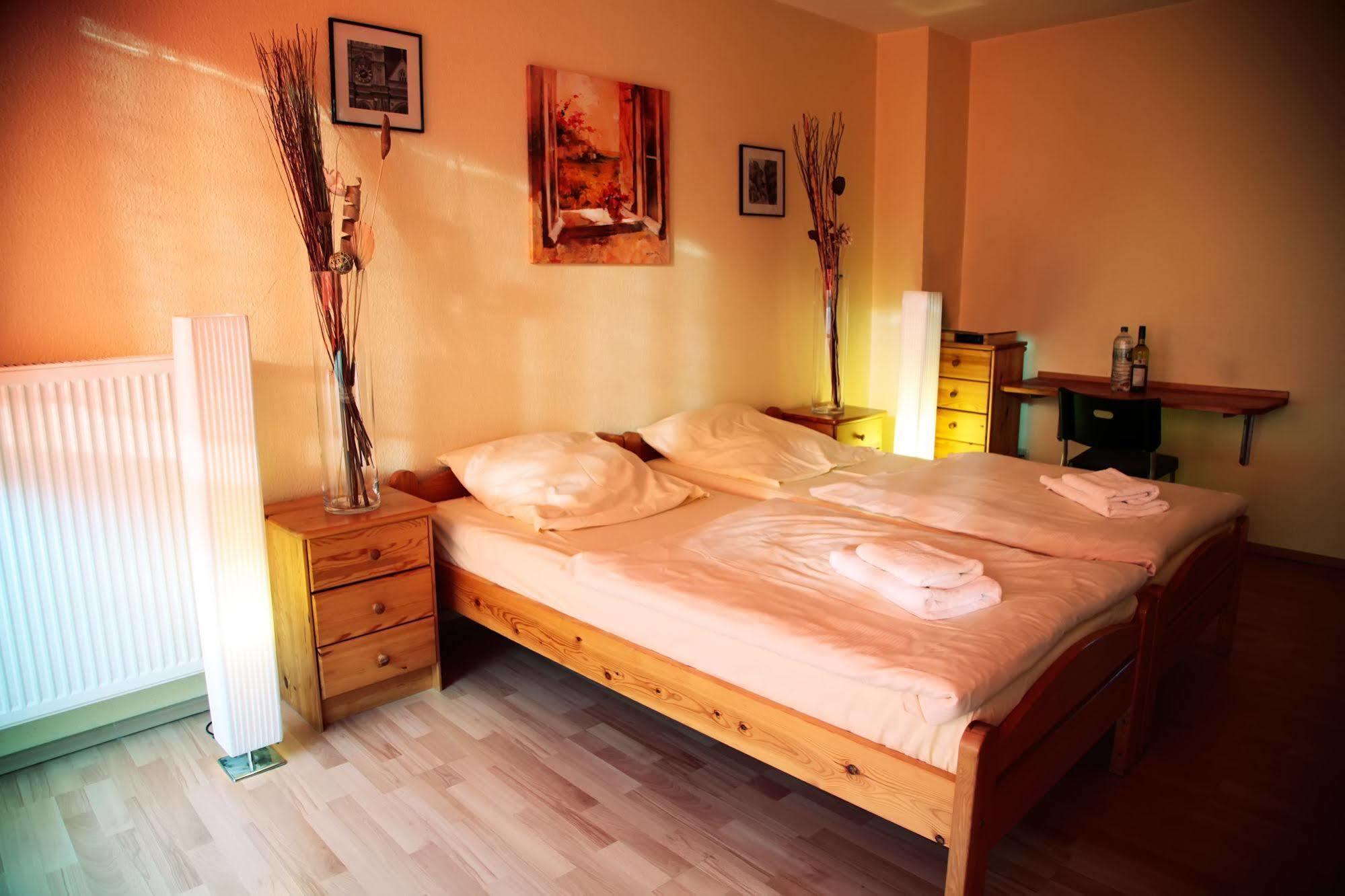 Boardinghouse Mundsburg Aparthotel ฮัมบูร์ก ภายนอก รูปภาพ